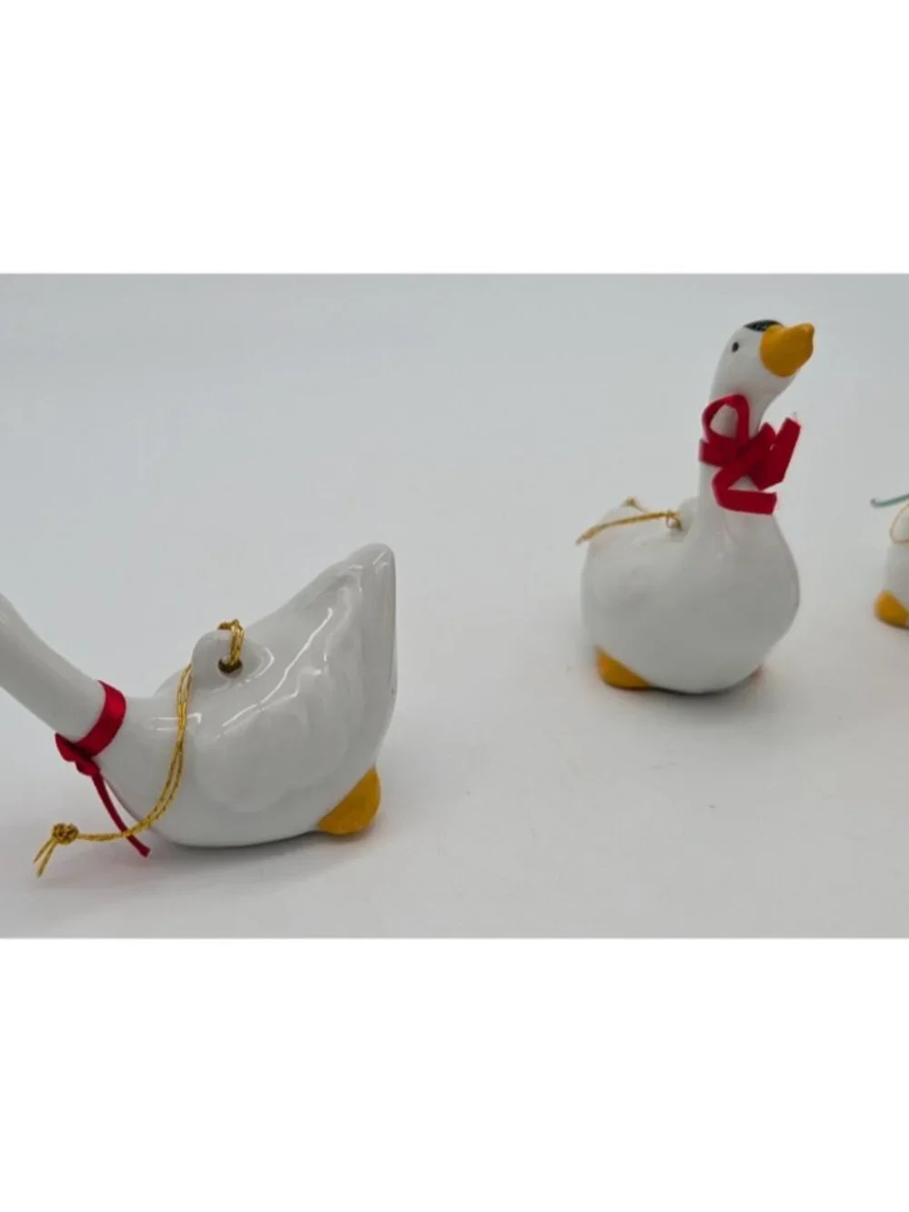 lot of 3 WHITE CERAMIC DUCK GOOSE geese w/RED BOW 2.5” ORNAMENT